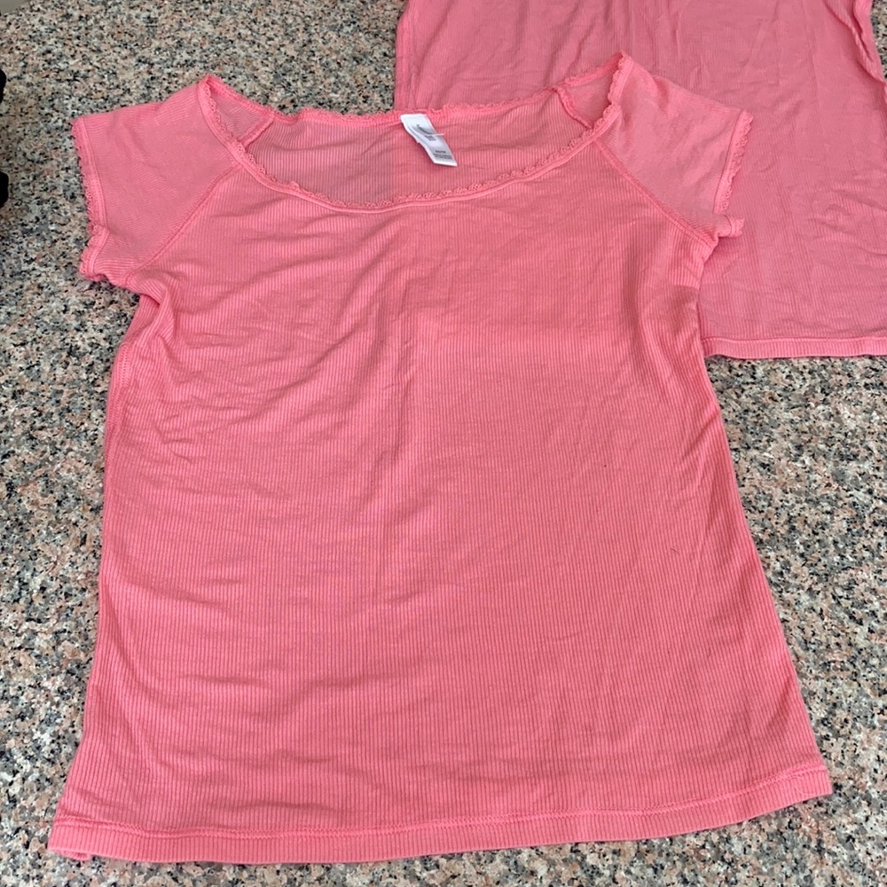 NWOT Gap body tops
